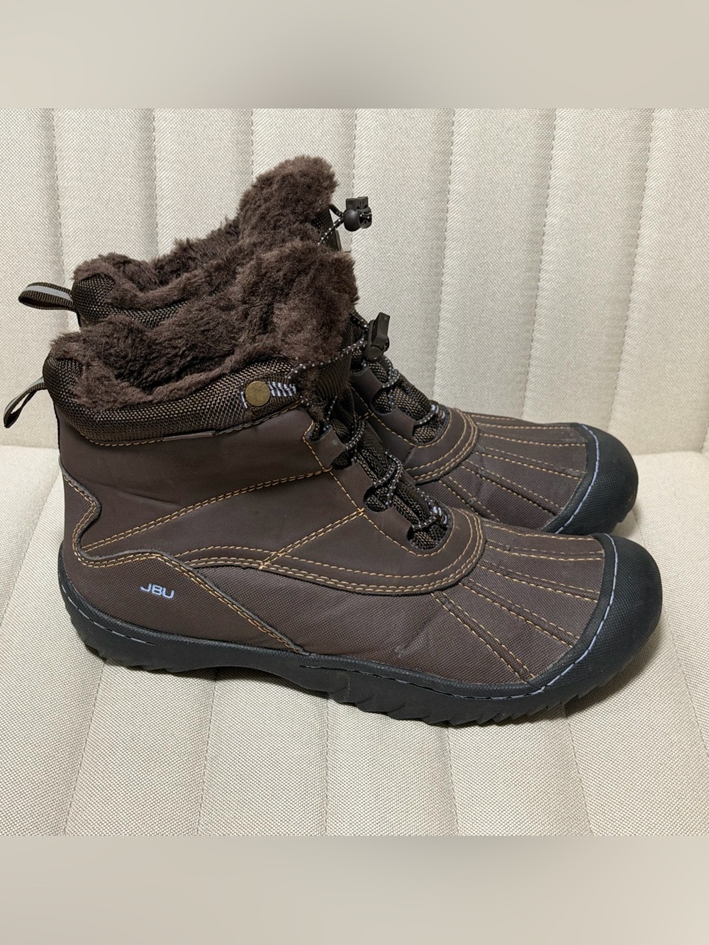 JBU by Jambu Pullman Women’s Winter/ Cold-weather boots. model JB15PLL34, size 9